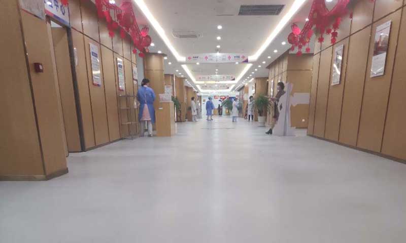 醫(yī)院pvc塑膠地板受醫(yī)院施工方偏愛的8個理由